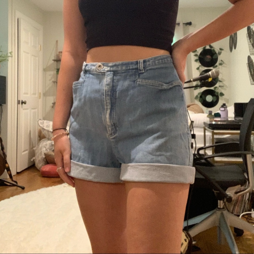 Vintage Light Wash Mom Shorts